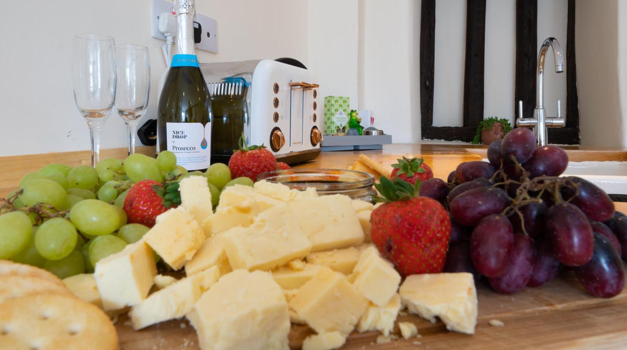 Wee Toad Hole Heart Of Kendal - Cottage Sleeps 4-6 - Dogs Welcome 外观 照片